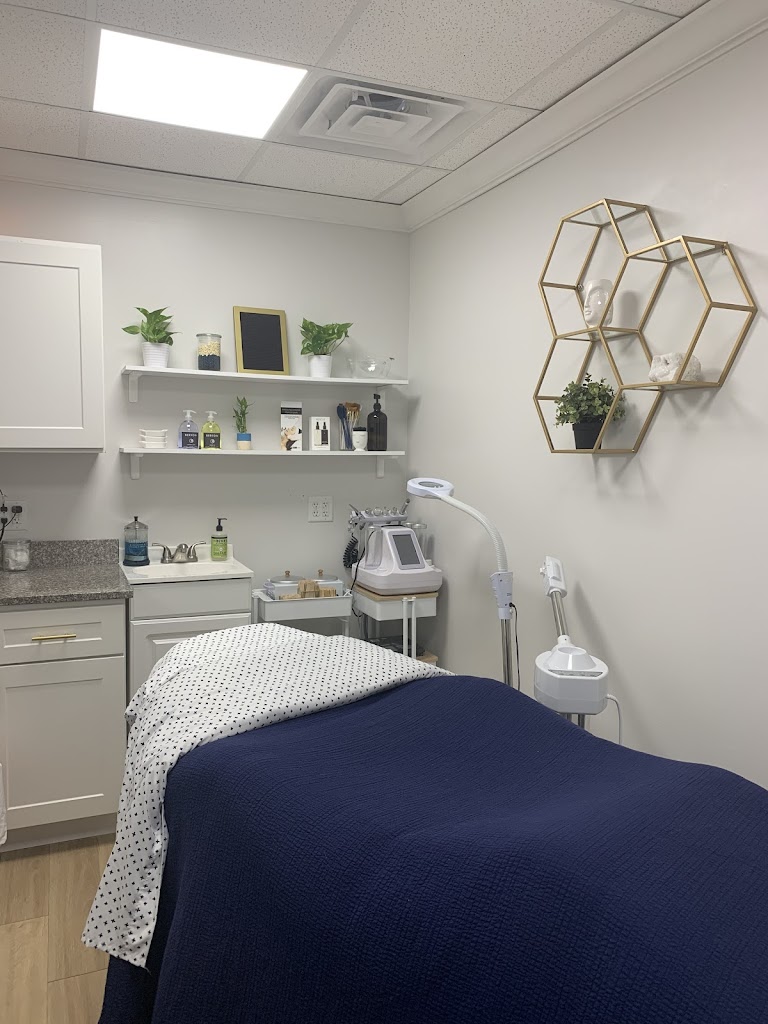 Skin & Brow Addiction 33966