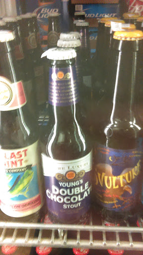 Restaurant «Celina Wine Store», reviews and photos, 716 W Logan St, Celina, OH 45822, USA