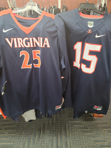 Book Store «University of Virginia Bookstore», reviews and photos, 400 Emmet St S, Charlottesville, VA 22903, USA