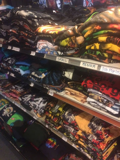 T-shirt Store «Trading Post Music & Video», reviews and photos, 233 Albany Turnpike, Canton, CT 06019, USA