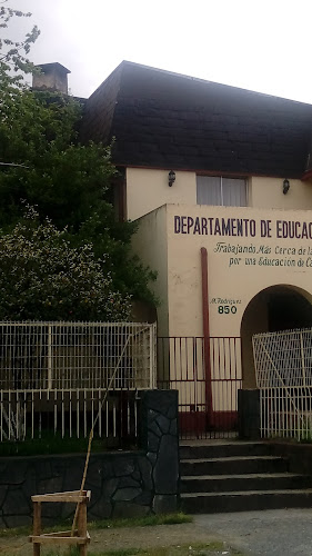 Opiniones de Departamento De Educación (Daem) en Lautaro - Escuela