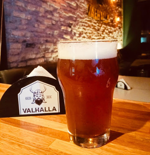 Opiniones de Valhalla Brew Bar en Salto - Pub