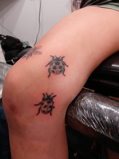 Tattoo Shop «Heaven or Hell tattoos and piercings», reviews and photos, 520 Parker Rd # B, Fairfield, CA 94533, USA