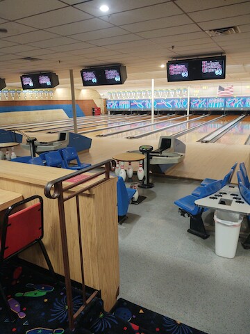 Bowling Alley «Hudson Bowling Center», reviews and photos, 1801 Ward Ave #224, Hudson, WI 54016, USA