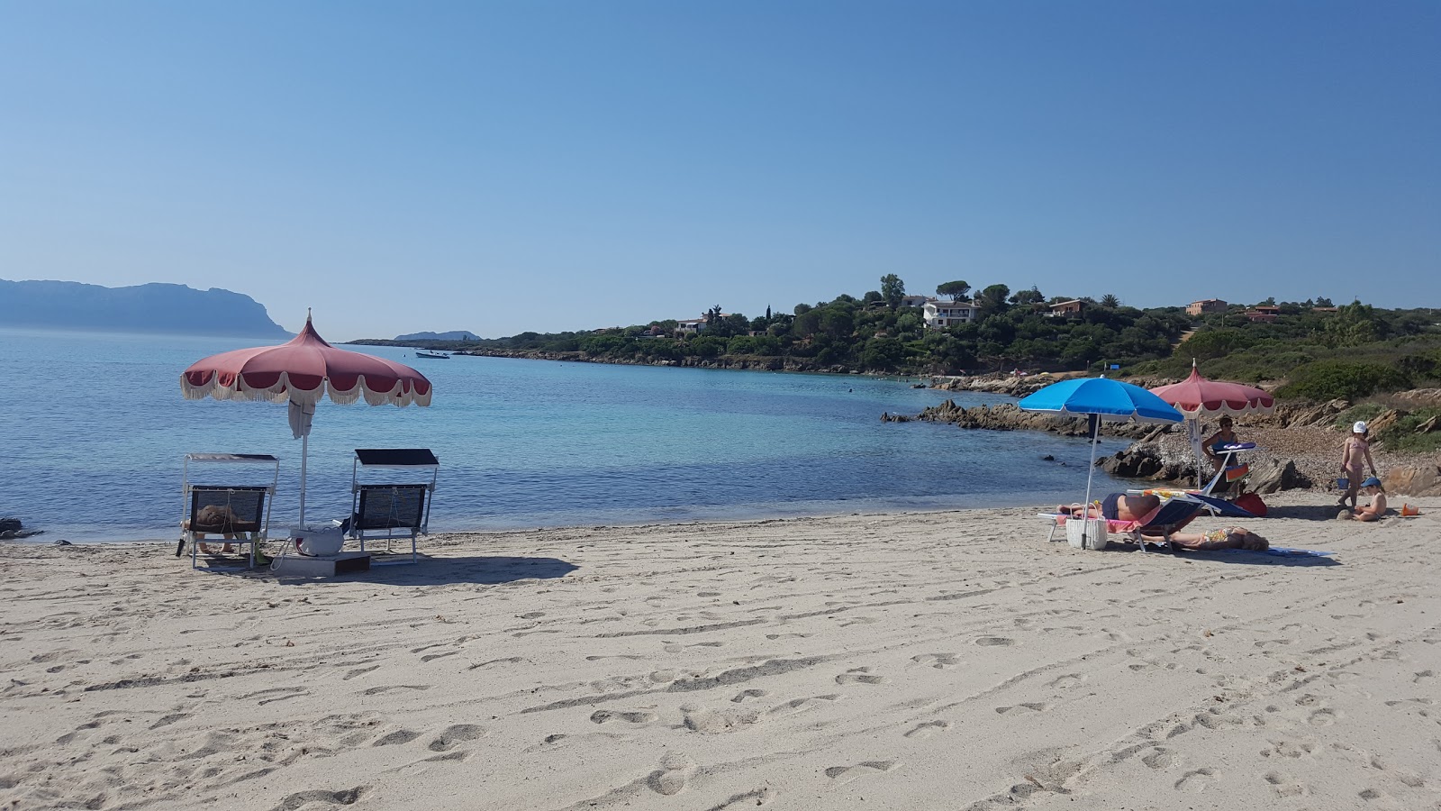 Foto van Spiaggia Terrata met blauw puur water oppervlakte