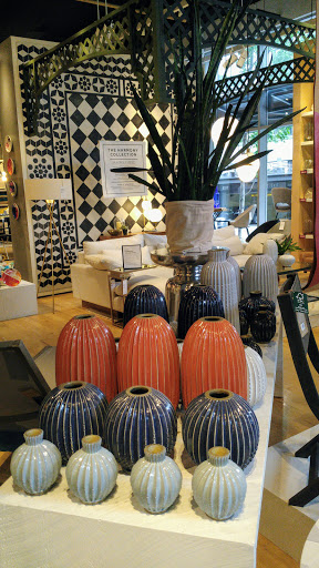 Furniture Store «west elm», reviews and photos, 1201 NW Couch St, Portland, OR 97209, USA