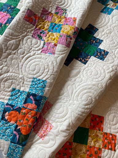 A Piece of Quiet Quilts - Longarm Quilting