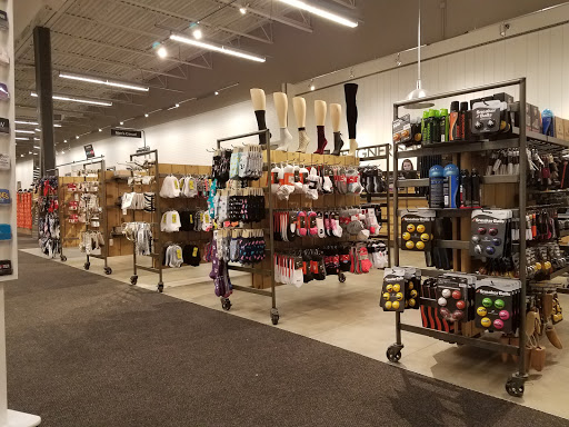 Shoe Store «DSW Designer Shoe Warehouse», reviews and photos, 8055 W Bowles Ave, Littleton, CO 80123, USA