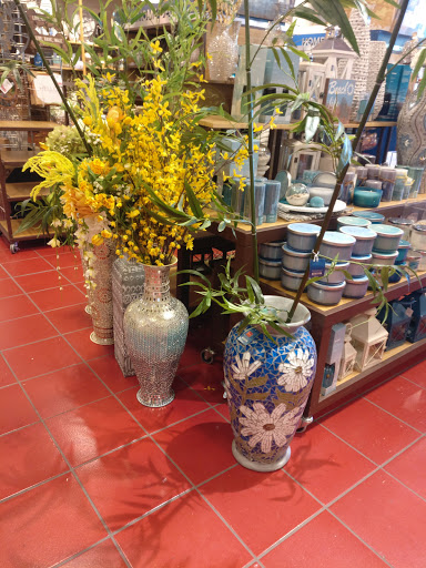 Shopping Mall «Aurora Square», reviews and photos, 15300 Westminster Way N, Shoreline, WA 98133, USA