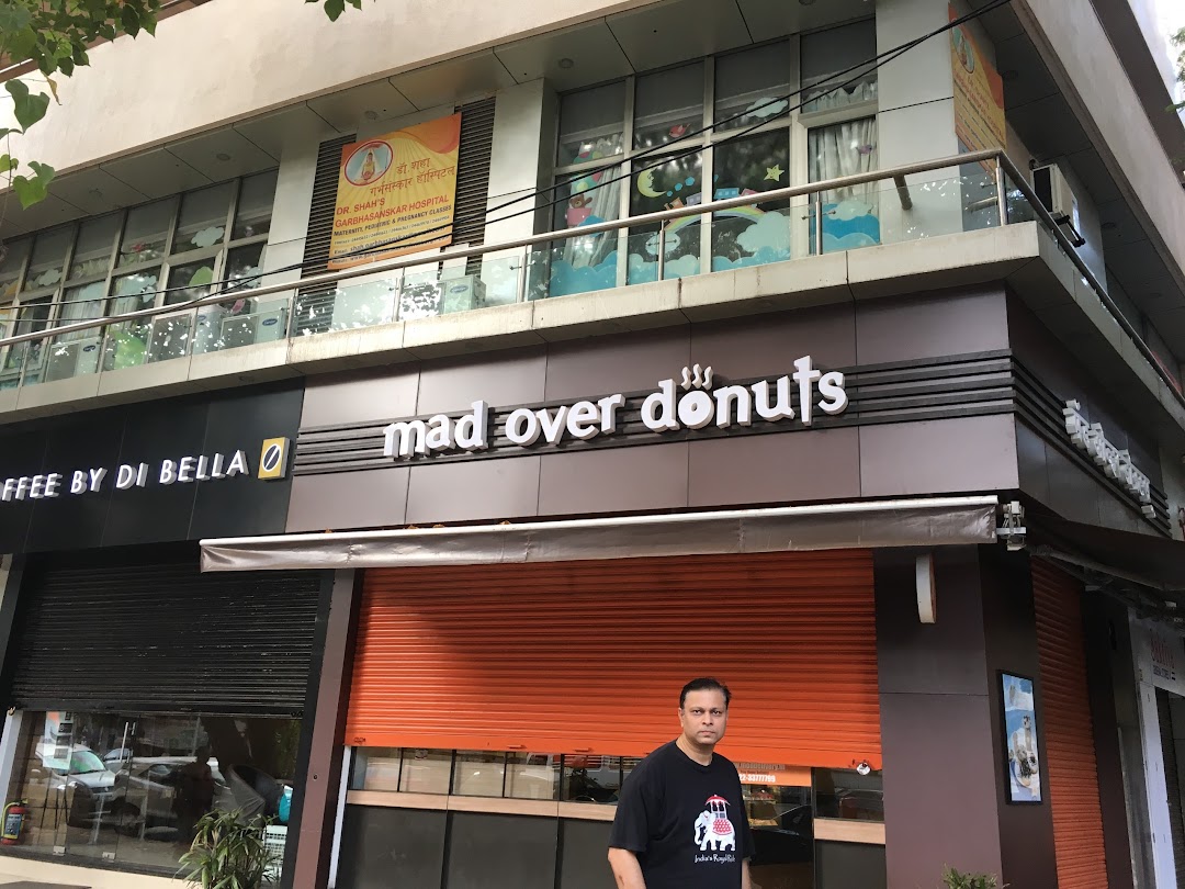 Mad Over Donuts