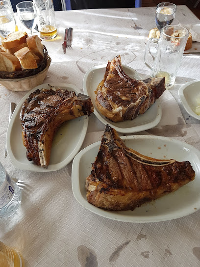 Restaurante Casa Agustín - Rda. del Pintor Gárate, 4, BAJO, 44540 Albalate del Arzobispo, Teruel, Spain