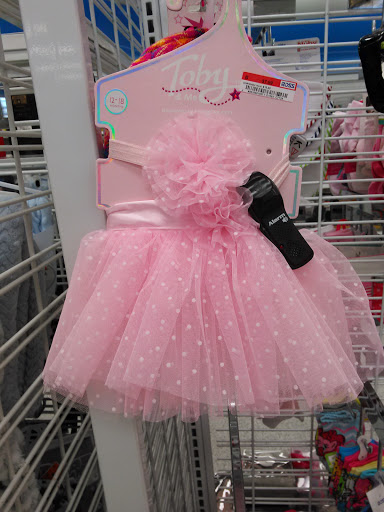 Clothing Store «Ross Dress for Less», reviews and photos, 5635 Woodruff Ave, Lakewood, CA 90713, USA