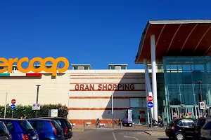 Gran Shopping Mongolfiera image