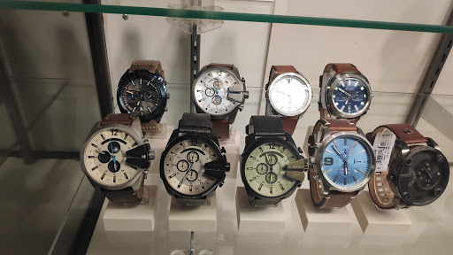 Watch Store «Fossil Store», reviews and photos, 11211 120th Ave, Pleasant Prairie, WI 53158, USA