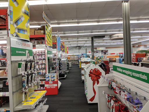 Office Supply Store «Staples», reviews and photos, 654 Main Ave, Norwalk, CT 06851, USA