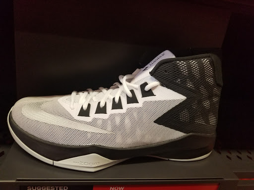 Clothing Store «Nike Factory Store», reviews and photos, 2910 W Loop 289 #805, Lubbock, TX 79407, USA