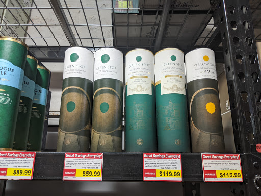 Liquor Store «BevMax», reviews and photos, 835 E Main St, Stamford, CT 06902, USA