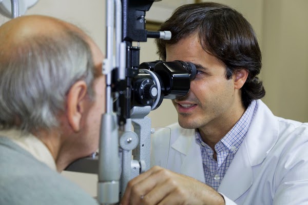 Imagen de Dr. Alejandro Millán Rodríguez (3 de 4)