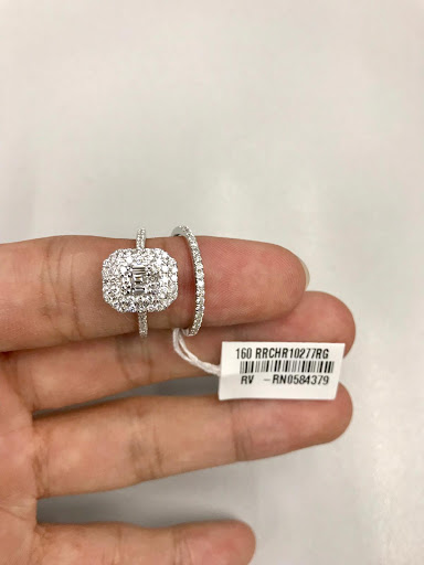 Jewelry Store «Studio Jewelers», reviews and photos, 2240 Bartow Ave, Bronx, NY 10475, USA