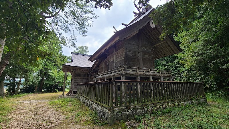 三屋神社