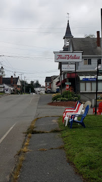 Apple Meadow Hardware - Photo 4 - Car repair in Townsend, MA, Nashua