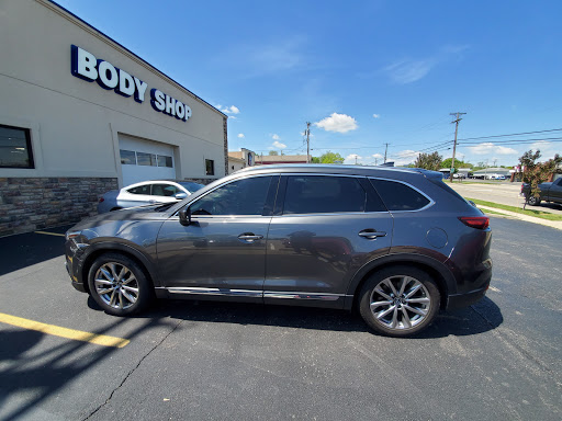 Auto Body Shop «Liberty Collision Center Body Shop», reviews and photos, 940 E Franklin St, Centerville, OH 45459, USA