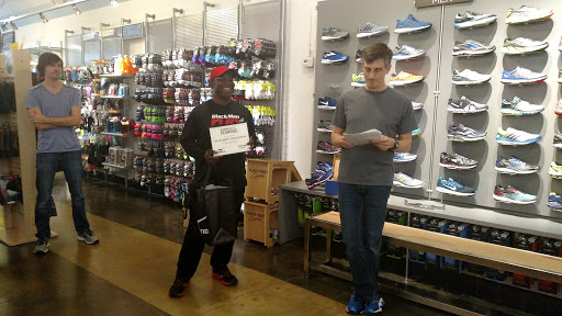 Running Store «Fleet Feet Sports Raleigh», reviews and photos, 3532 Wade Ave, Raleigh, NC 27607, USA