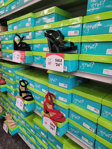 Shoe Store «Shoe Carnival», reviews and photos, 511 S Plano Rd, Richardson, TX 75081, USA