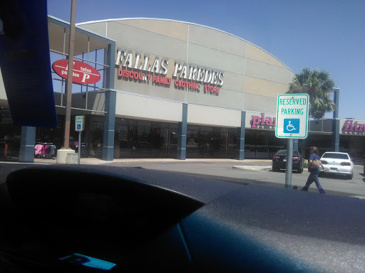 Fallas Paredes Discount Stores, 4400 Fredericksburg Rd #105, San Antonio, TX 78201, USA, 