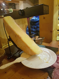 Photo n°55 de Restaurant Le Grillon à Morzine ()
