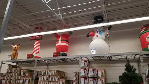 Discount Store «Walmart», reviews and photos, 2140 Bloomingdale Ave, Valrico, FL 33596, USA