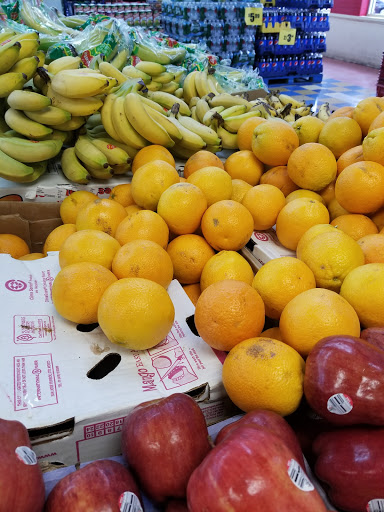 Grocery Store «C-Town Supermarkets», reviews and photos, 120 Clinton Ave, Newark, NJ 07114, USA