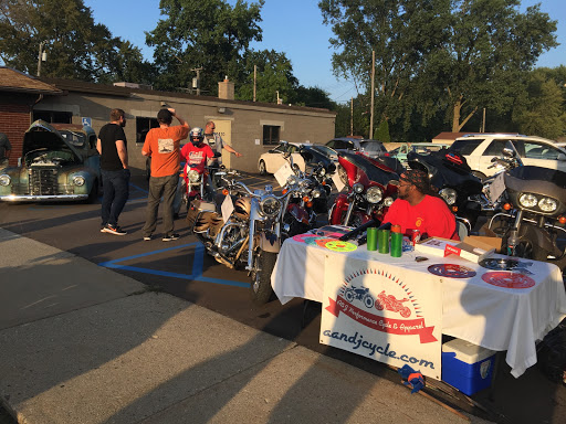 Used Motorcycle Dealer «A&J Performance Cycle and Apparel, LLC», reviews and photos, 3731 E 10 Mile Rd, Warren, MI 48091, USA