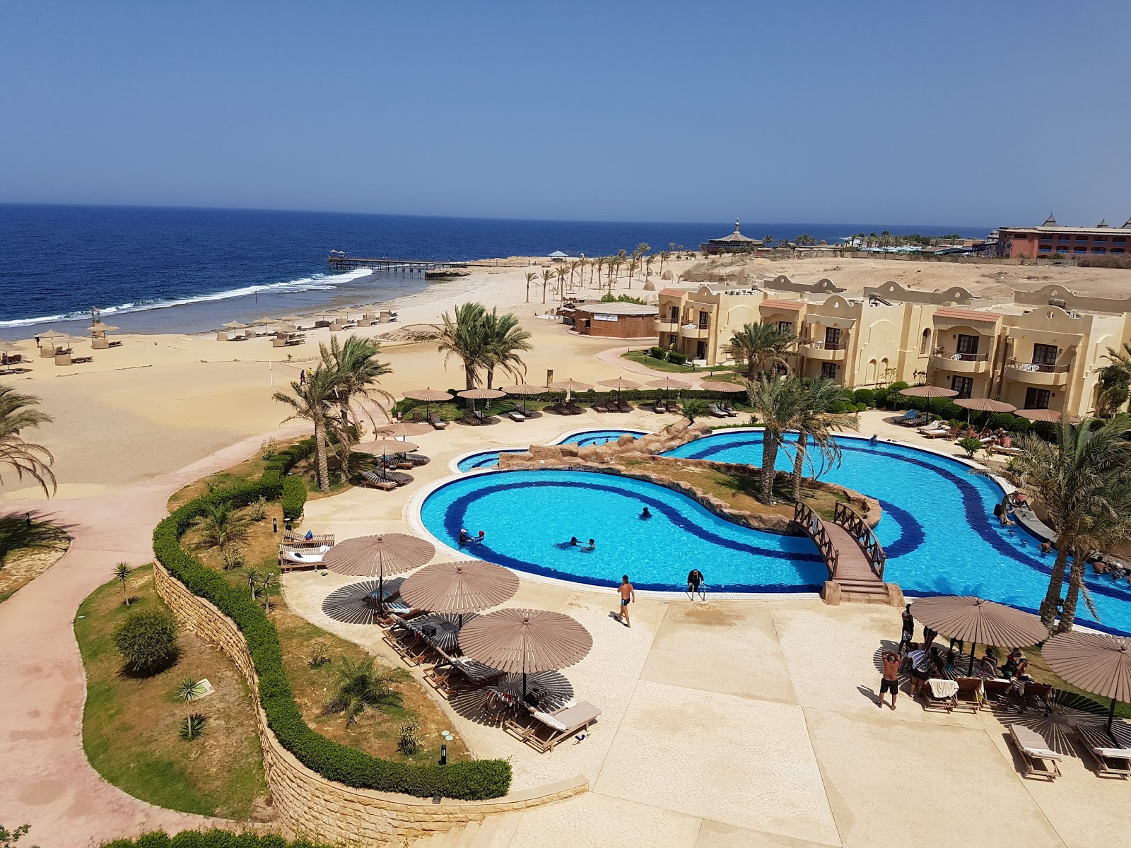 Coral Hills Beach'in fotoğrafı ve yerleşim