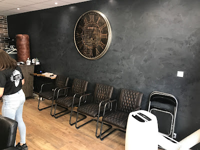 H Style Barber shop à Dijon