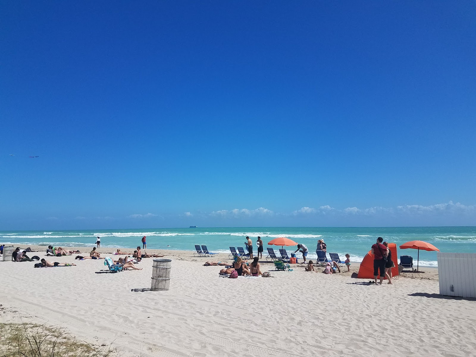 Fotografie cu Ocean Terrace beach cu nivelul de curățenie in medie