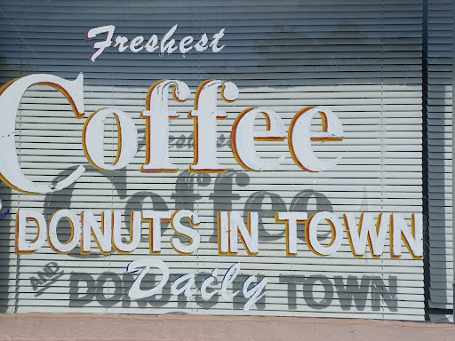 Donut Shop «Turner Donut Shop», reviews and photos, 902 9th Ave W, Bradenton, FL 34205, USA