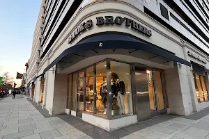 Brooks Brothers image