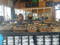 Atmosphère du Bar-restaurant à huîtres Chai Bertrand à Lège-Cap-Ferret - n°9