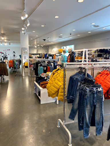 Clothing Store «H&M», reviews and photos, 6187 State St, Salt Lake City, UT 84107, USA