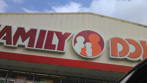 Dollar Store «FAMILY DOLLAR», reviews and photos, 1540 Strickland Dr, Orange, TX 77630, USA