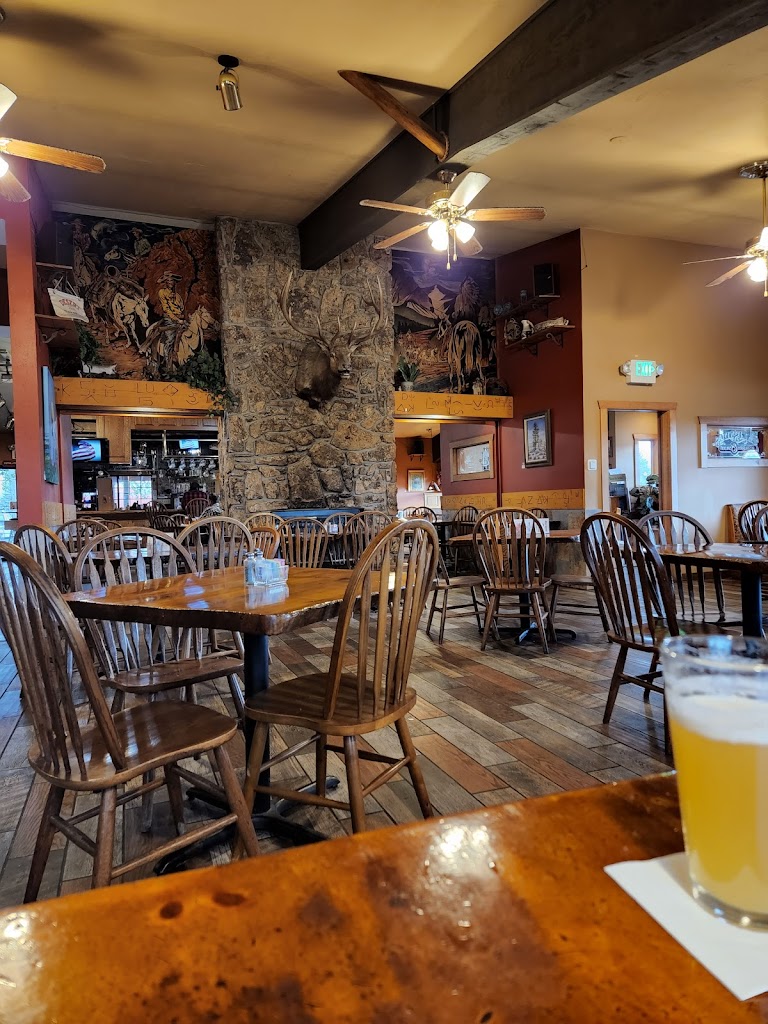 Palisades Restaurant 81230