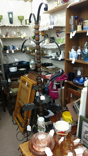 Craft Store «Countryside Craft Mall», reviews and photos, 40700 Van Dyke Ave, Sterling Heights, MI 48313, USA