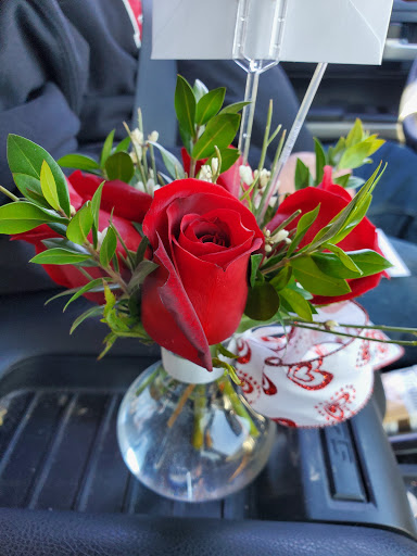 Florist «Corner Gifts & Florist», reviews and photos, 2703 E Moore Ave, Searcy, AR 72143, USA