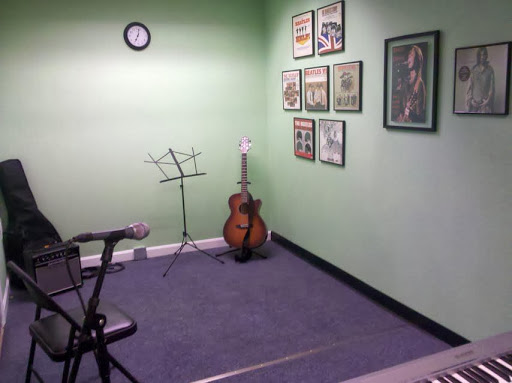 Boston Voice and Guitar Lessons