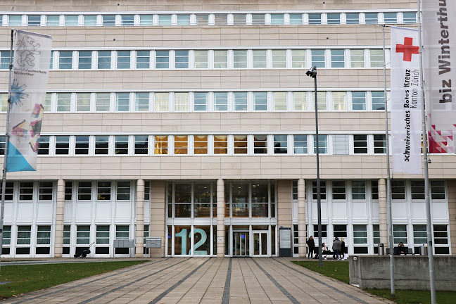 Rezensionen über Bildungszentrum Schweizerisches Rotes Kreuz (SRK) Kanton Zürich in Winterthur - Verband