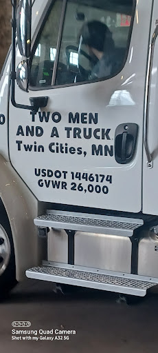 Moving and Storage Service «Two Men and a Truck», reviews and photos, 550 1st St SW, New Brighton, MN 55112, USA