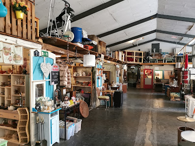 Flohmarkthalle Klagenfurt Siriusstraße 18, 9020 Klagenfurt am Wörthersee, Österreich