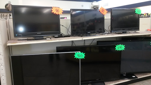 Pawn Shop «Valu + Pawn», reviews and photos, 3601 W Walnut St, Garland, TX 75042, USA