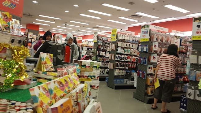 Opinii despre POPULAR Bookstore în Singapore - Book store